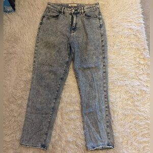 medium wash mom jeans from pacsun size 29